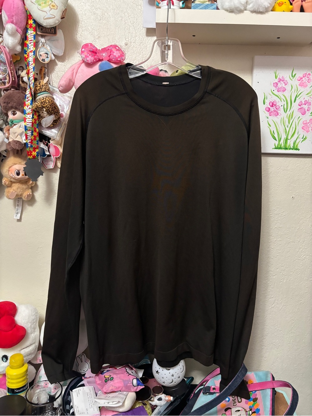 Lululemon Metal Vent Long Sleeve Sz Large
